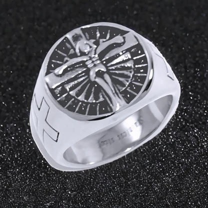 Bague Chevalière Christ en Acier 316L — Élégance Durable et Authentique