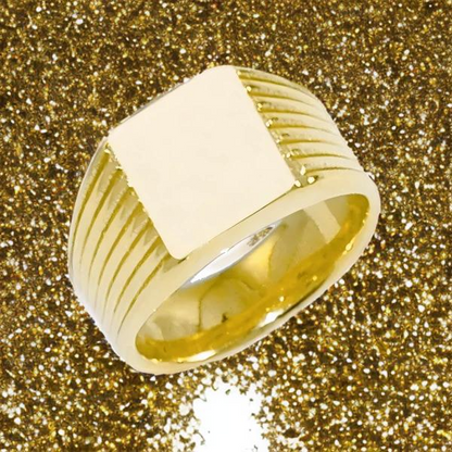 Bague Chevalière en Acier 316 et Or à Finitions Striées – Élégance et Robustesse Premium