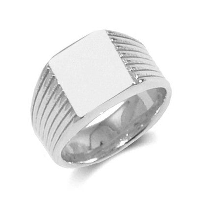 Bague Chevalière en Acier 316 Argenté à Finition Striée – Élégance Contemporaine