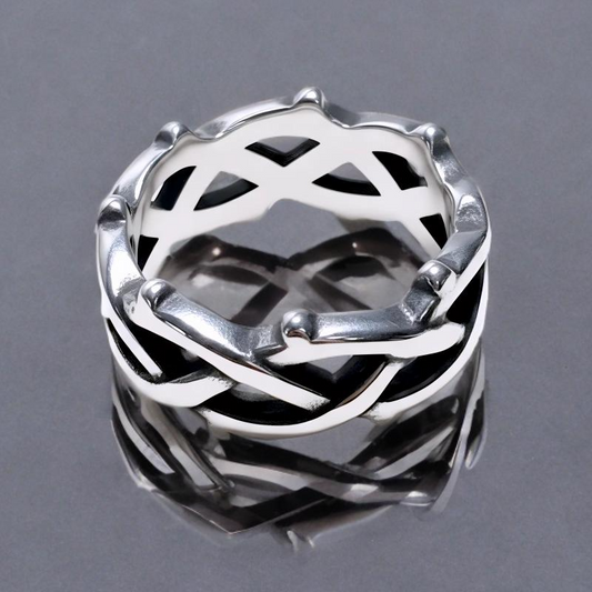 Bague Chevalière en Acier Inoxydable aux Os Entrelacés – Élégance Contemporaine